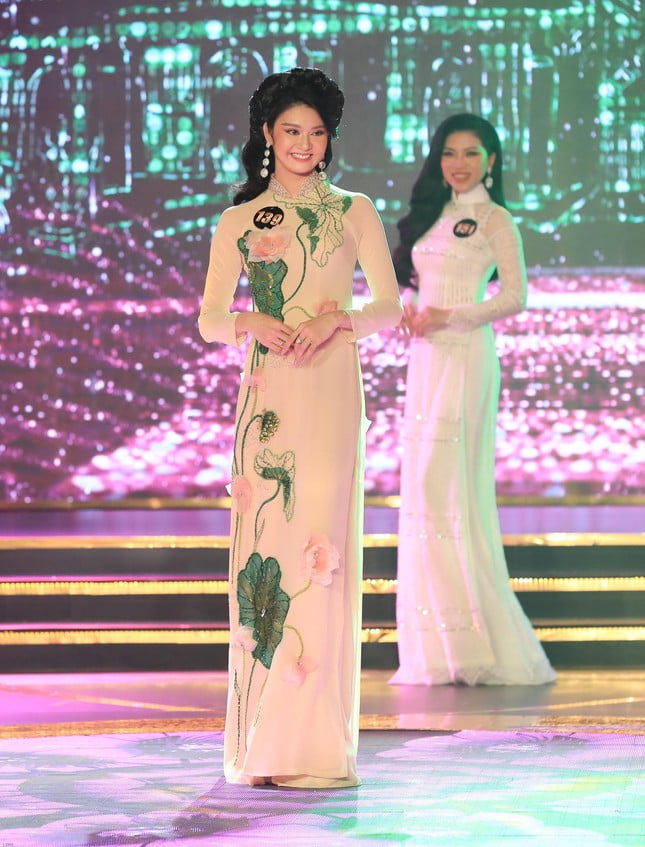Nữ giám đốc đam mê nghề nông giành ngôi vị Á hậu 1 tại Hoa hậu Doanh Nhân 2021 ảnh 4